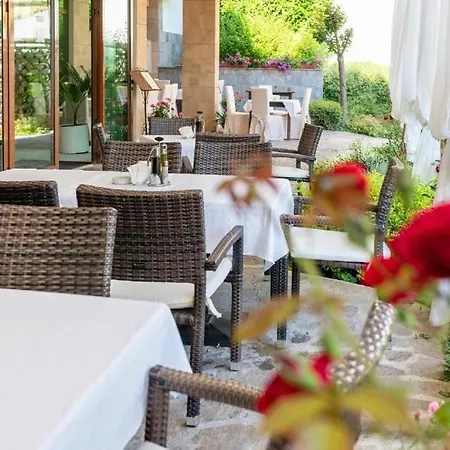 Garden Of Eden - Bastetbs Apartment Sveti Vlas
